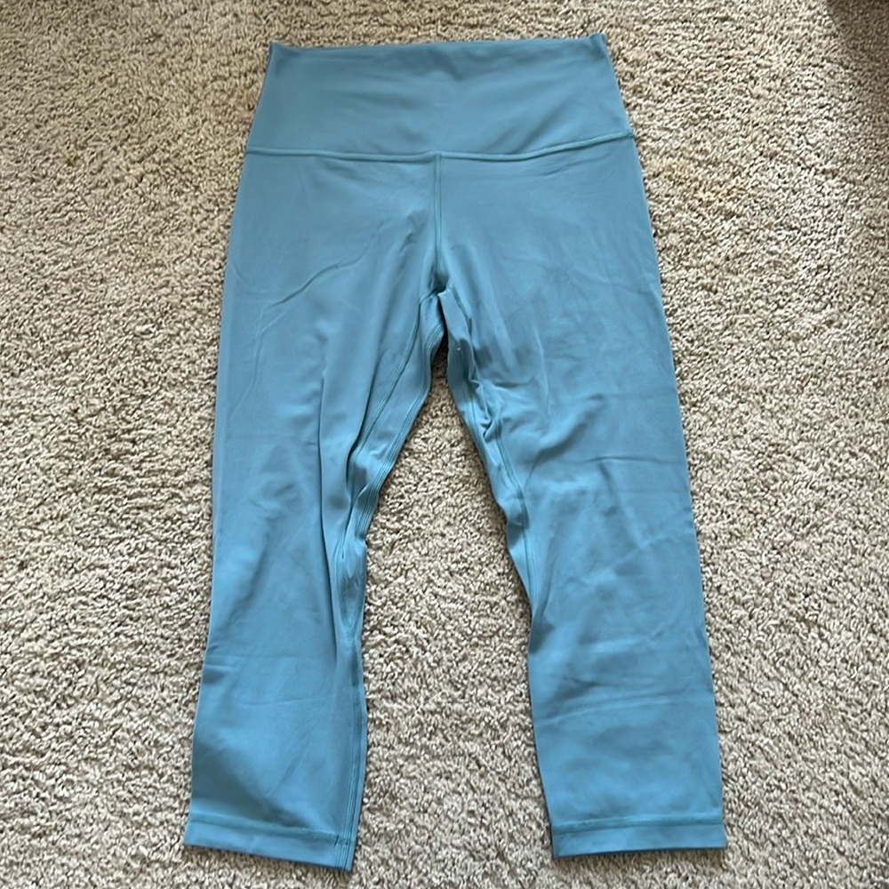 Lululemon Align cropped leggings